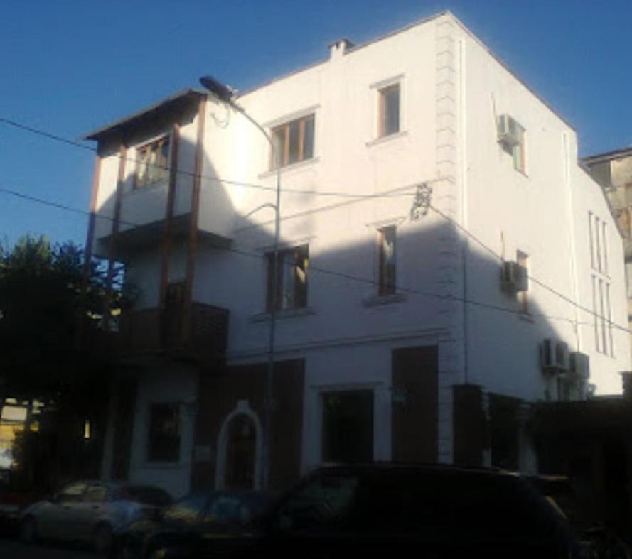Отель Boutique Artist Тирана Экстерьер фото